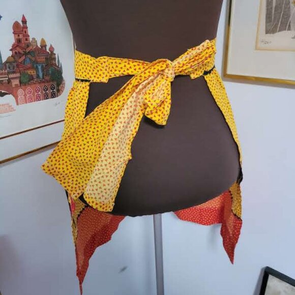 Vintage Red Rooster Apron - Picture 3 of 3